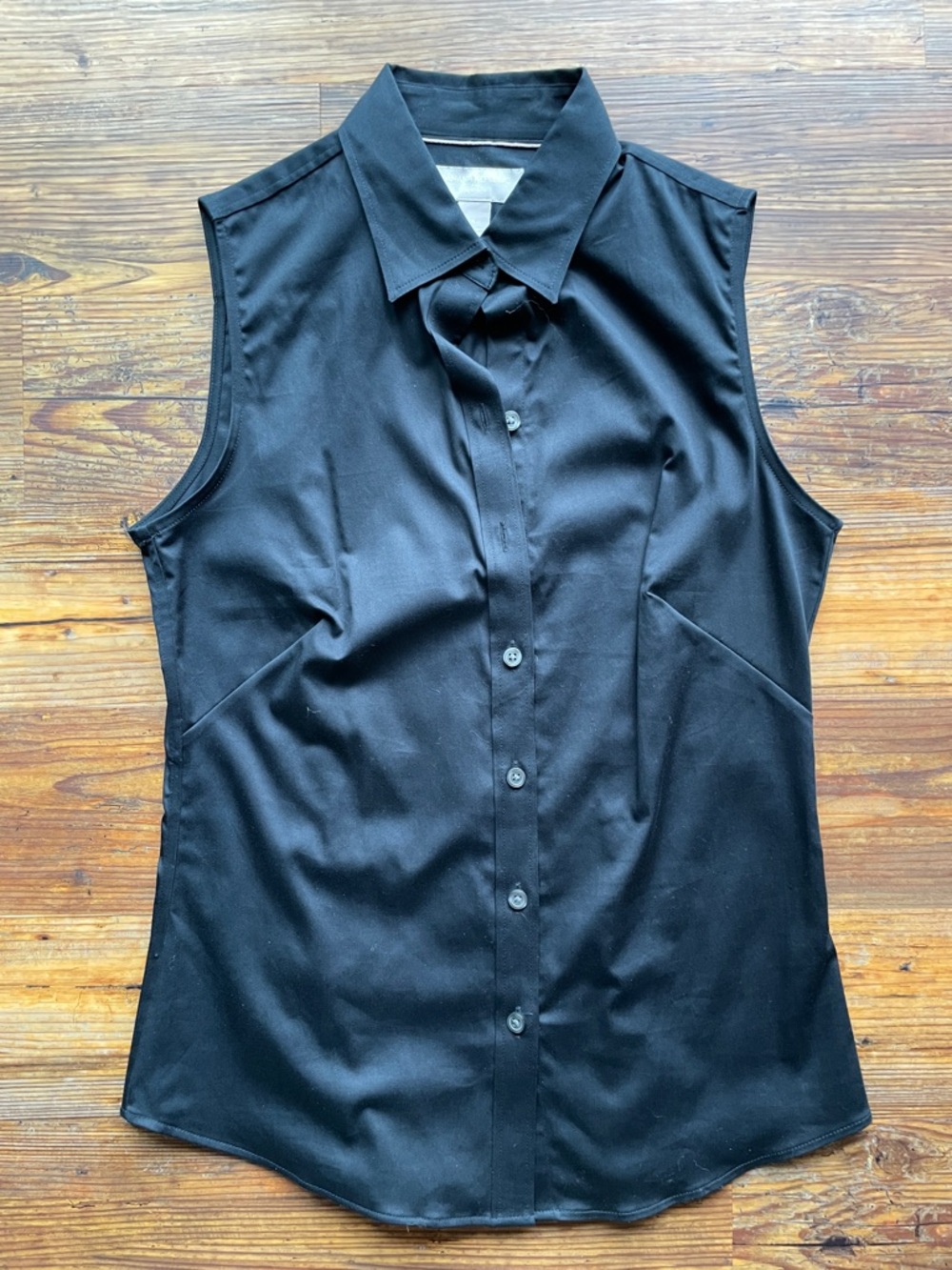 Banana Republic Sleeveless Black Button-Down Shirt